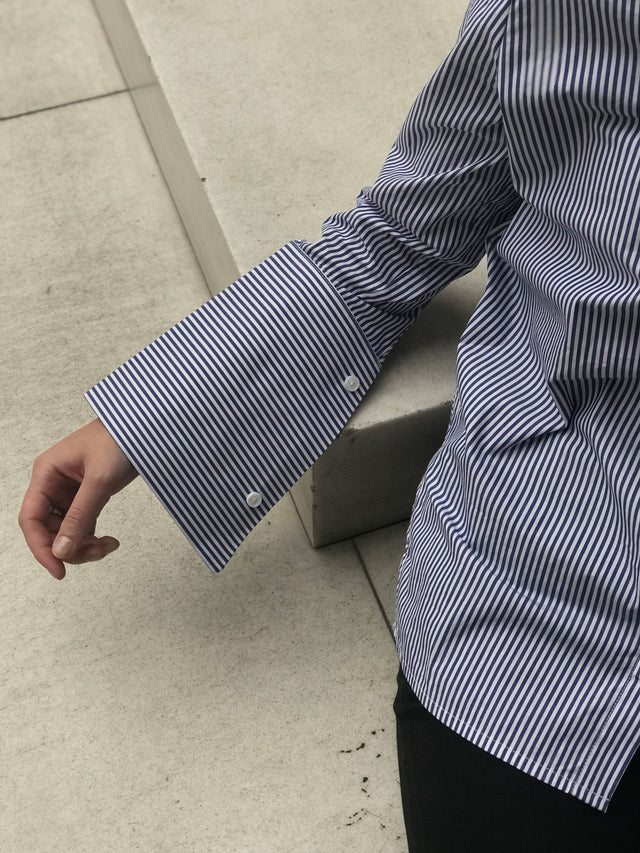 ANNA BIG CUFF SHIRT